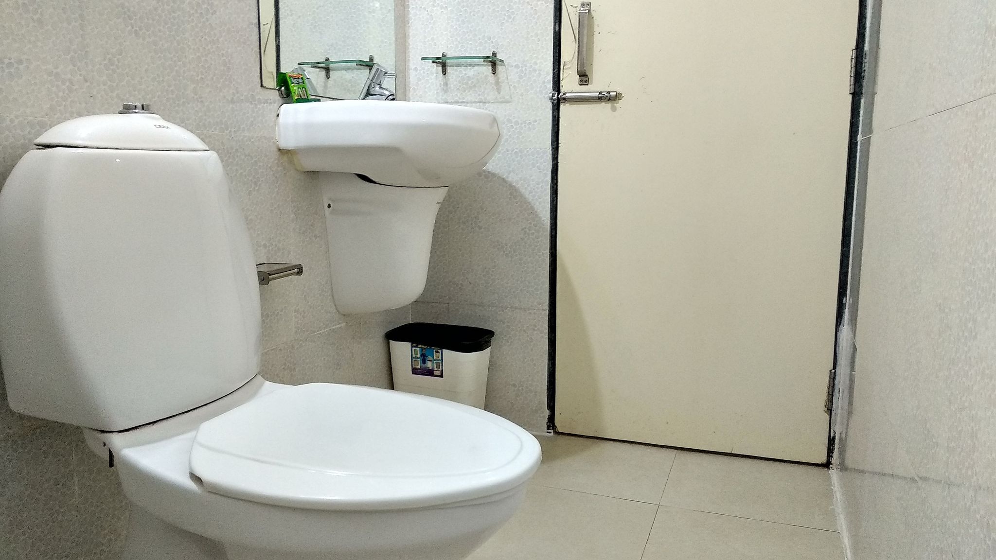 Betelnut Inn Standard AC Room 27