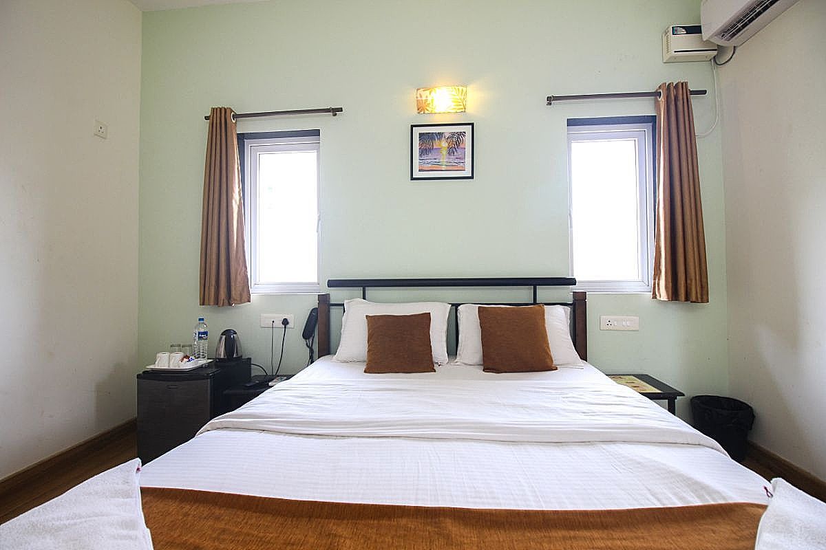 Betelnut Inn Standard AC Room 11