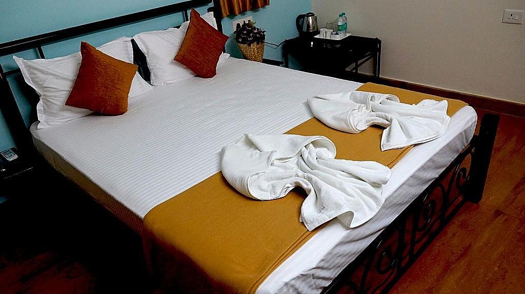 Betelnut Inn Standard AC Room 16