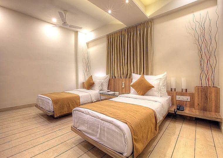 REPOSE Single Room