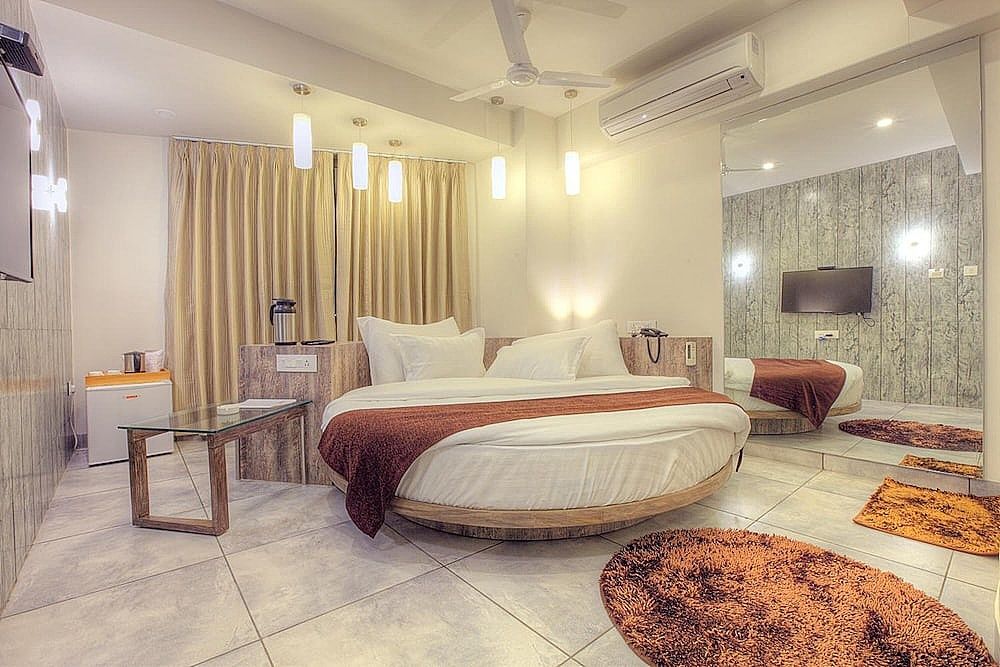 Repose Room