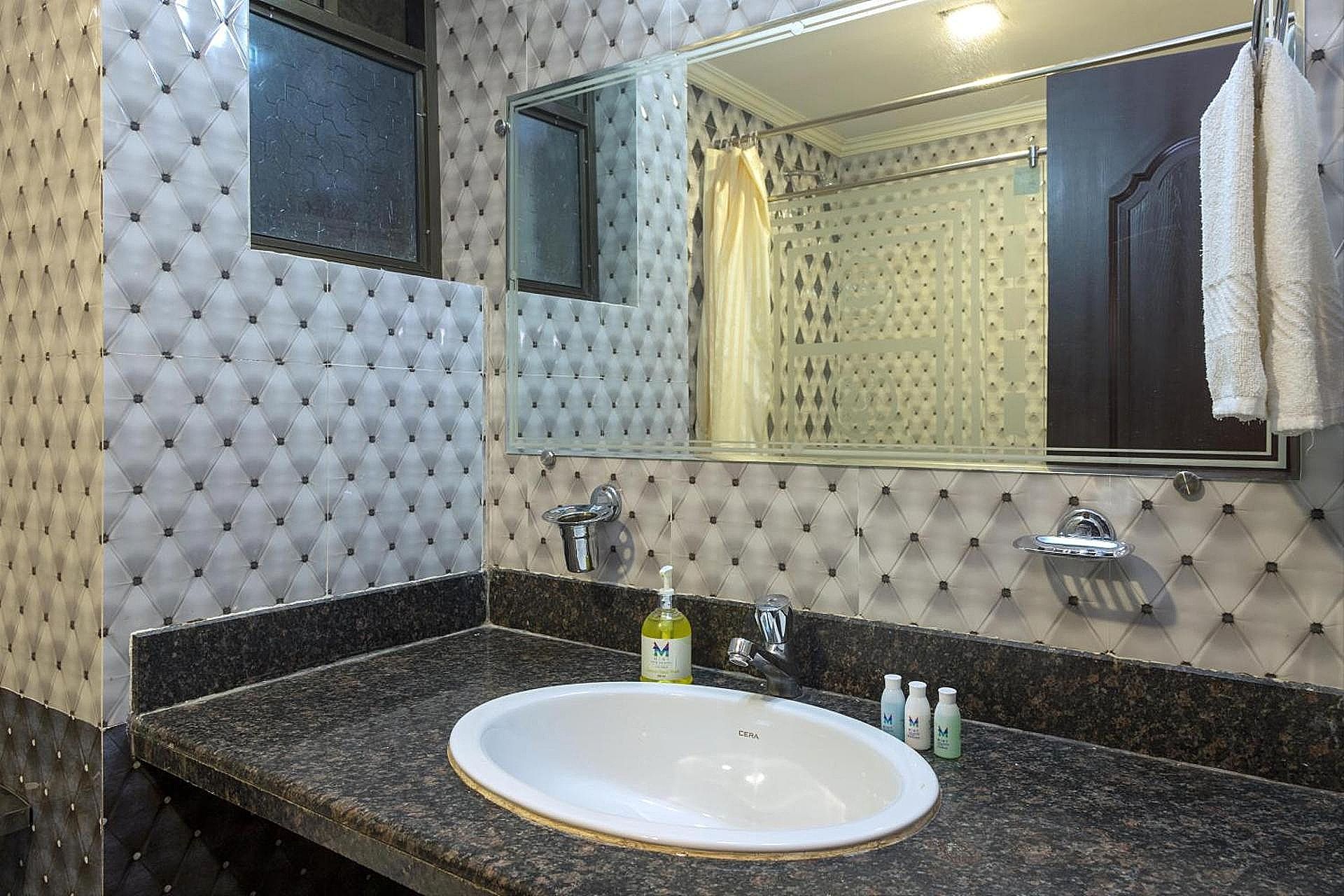 Rendezvous Beach Resort Executive Room 5