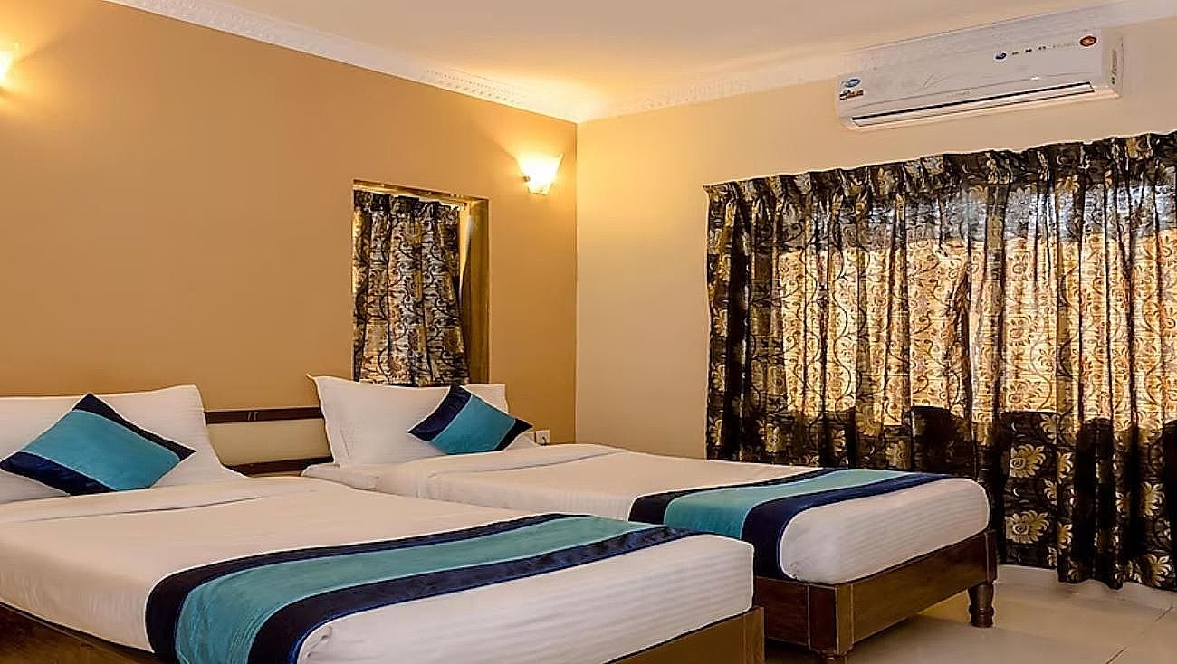 Rendezvous Beach Resort Executive Room 3