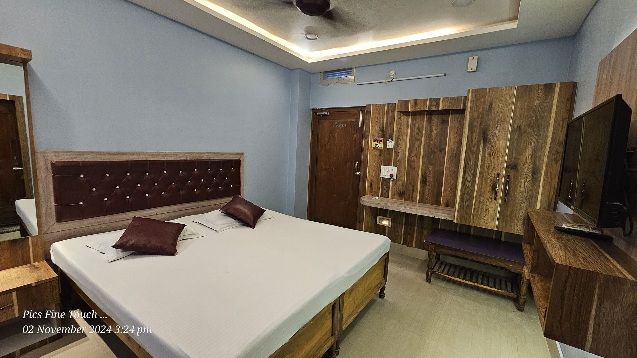 Hotel Anarkali Prime AC Room 6