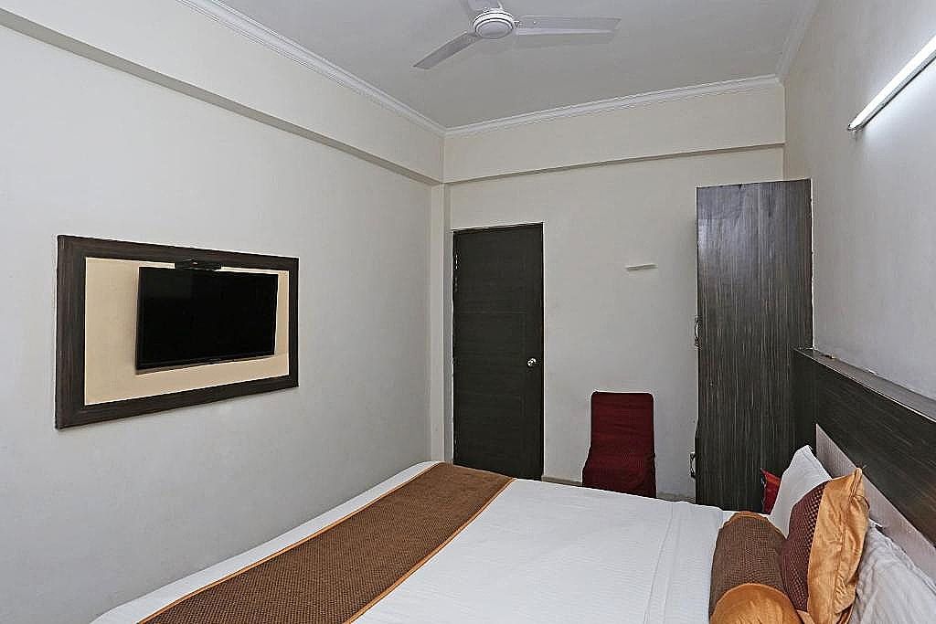 Hotel City Square Deluxe Room 3