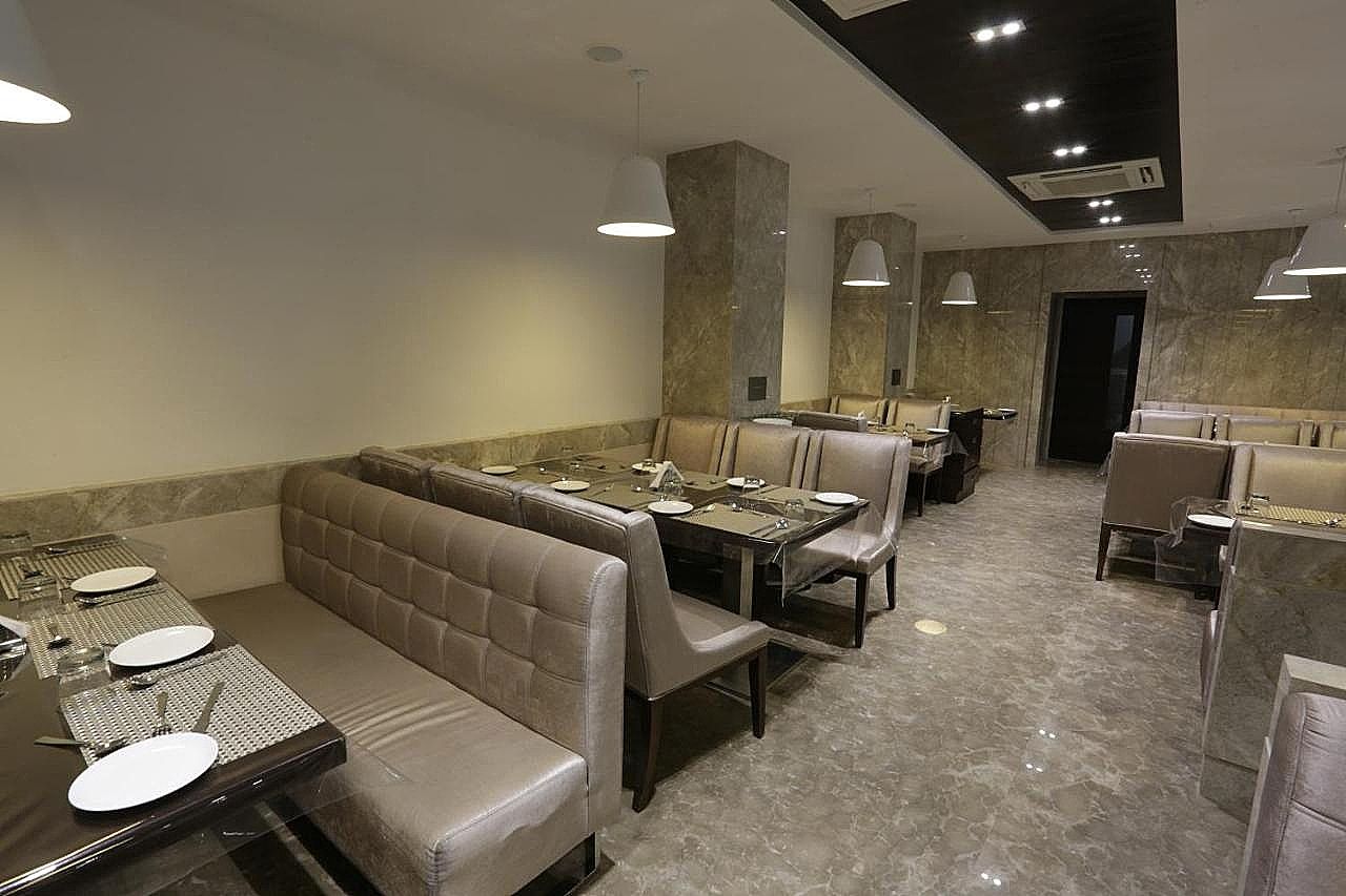 undefined Varju Villa 4