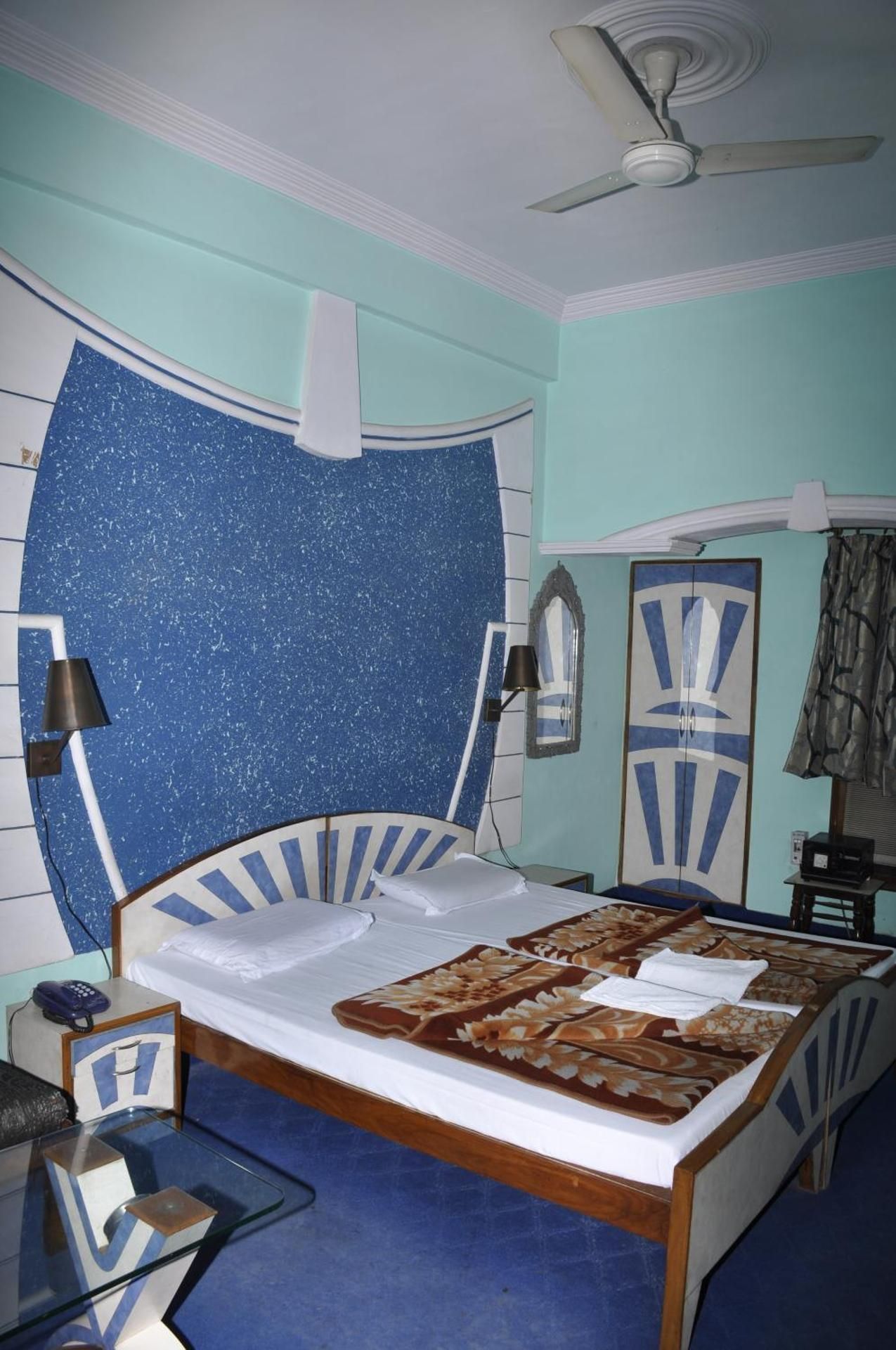 Hotel Pratiksha Non AC Room With Cooler 2