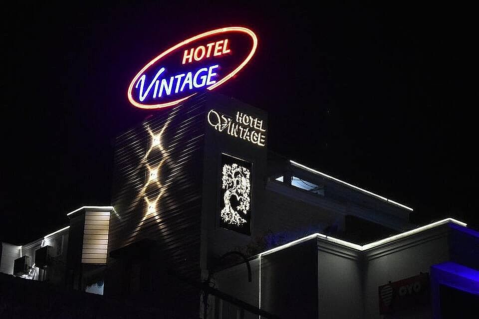 undefined Hotel Vintage Villa 2