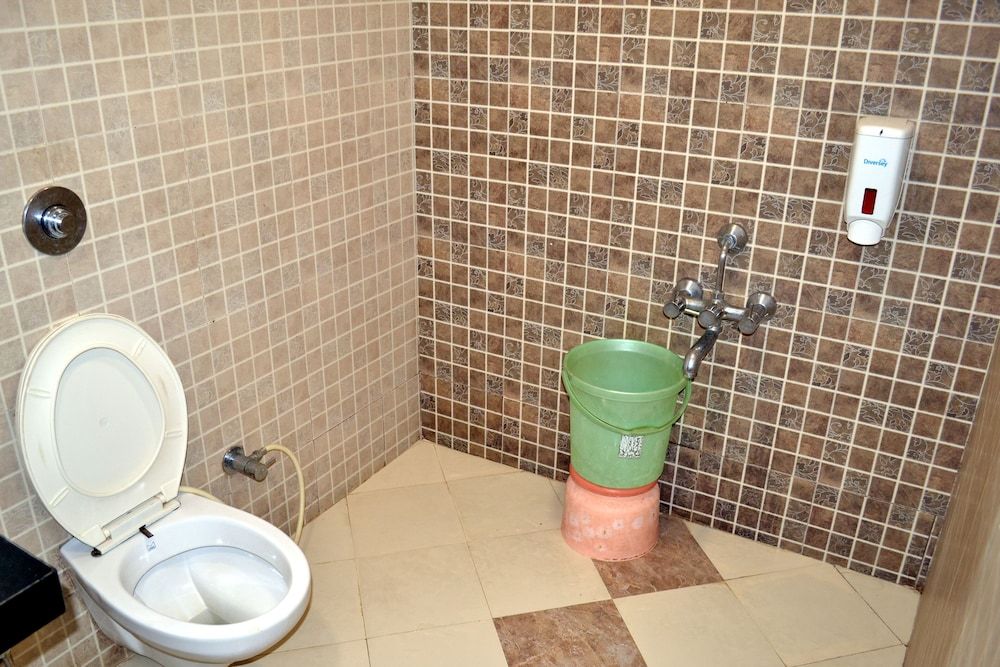 Hotel Swagat Deluxe Double Room 22