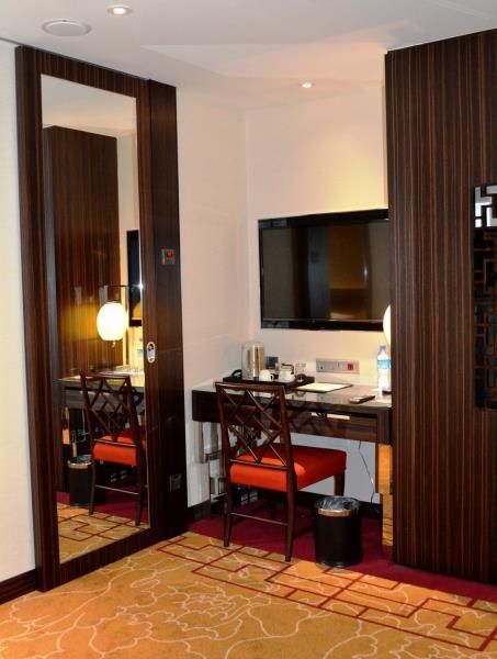 Economy Twin Room Without Window - Partial room located in Chi Lin Pavilion with no bathtub