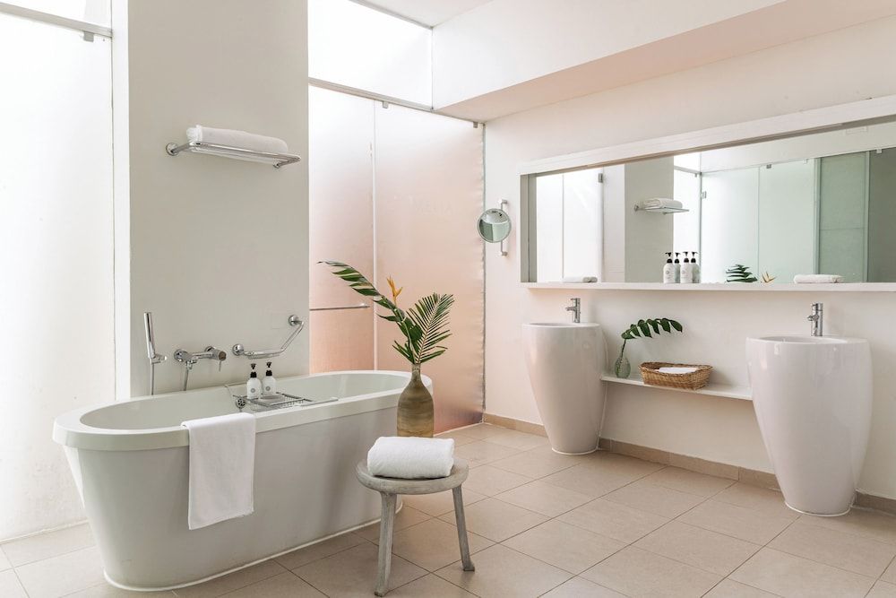 Melia Zanzibar Family Room (3 Adults) 5