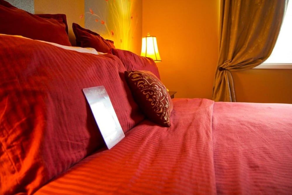 Standard Room, 1 Queen Bed