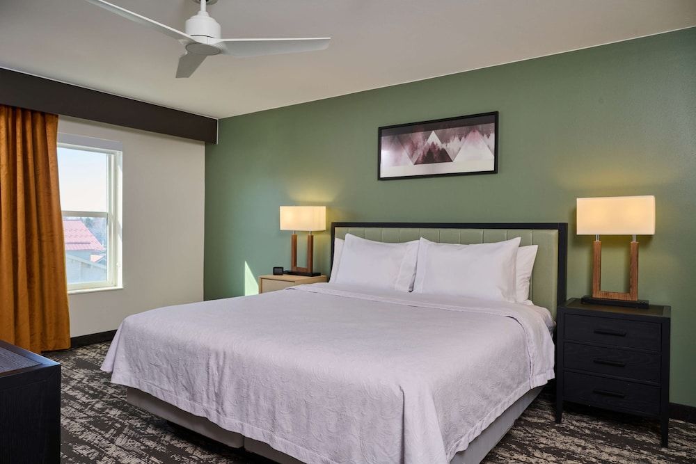 Suite, 2 Bedrooms
