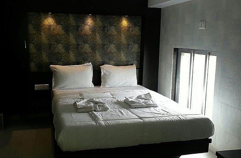 Hotel Guest Inn Residency Suite Room 3