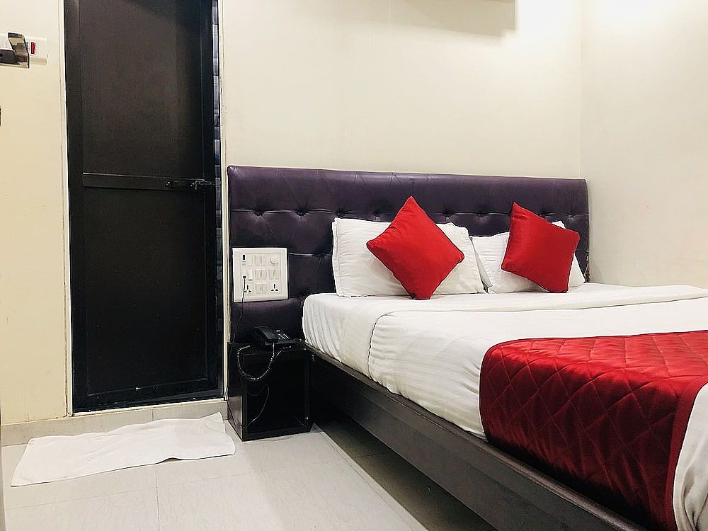 Guest Inn Residency Classic Room 2
