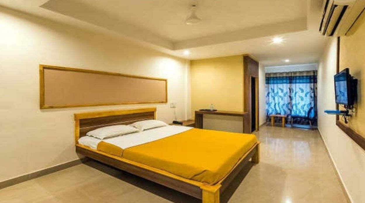 Super Deluxe Non AC Room