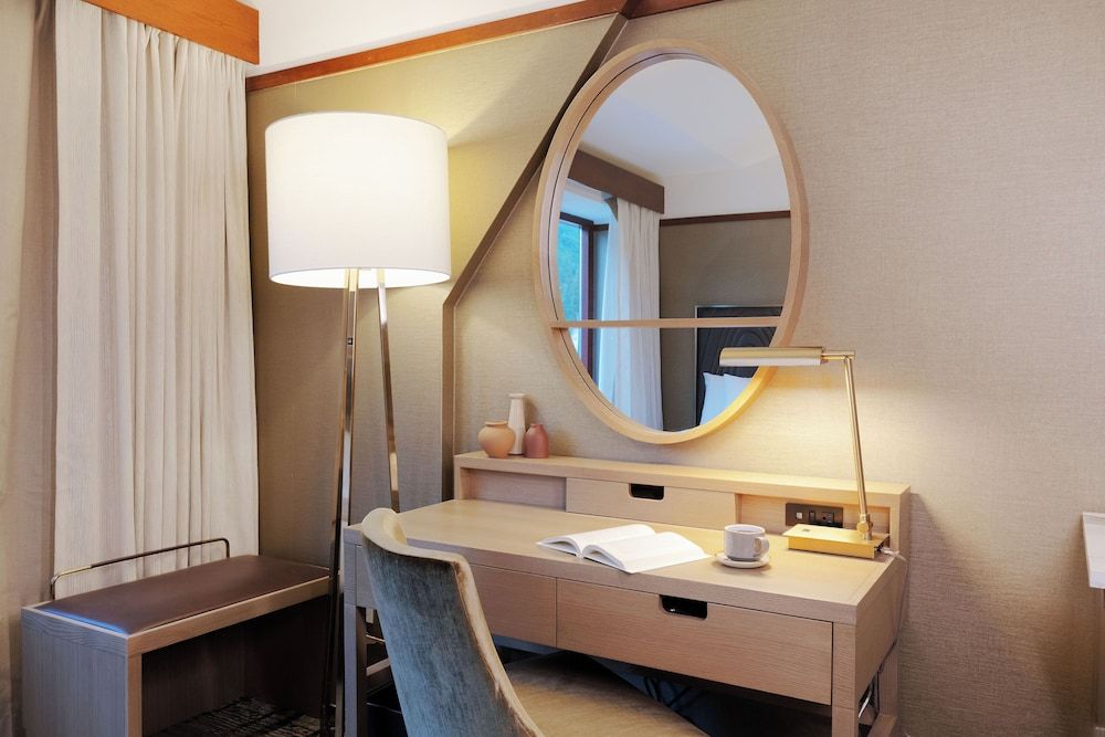 Alyeska Resort Black Diamond Floor, Club Room, 2 Queen Beds, Non Smoking, Business Lounge Access 6