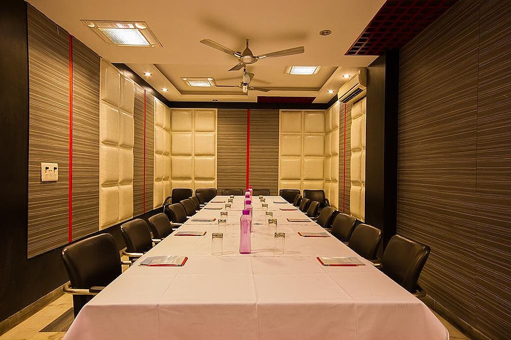 undefined Hotel Suncourt Corporate 8