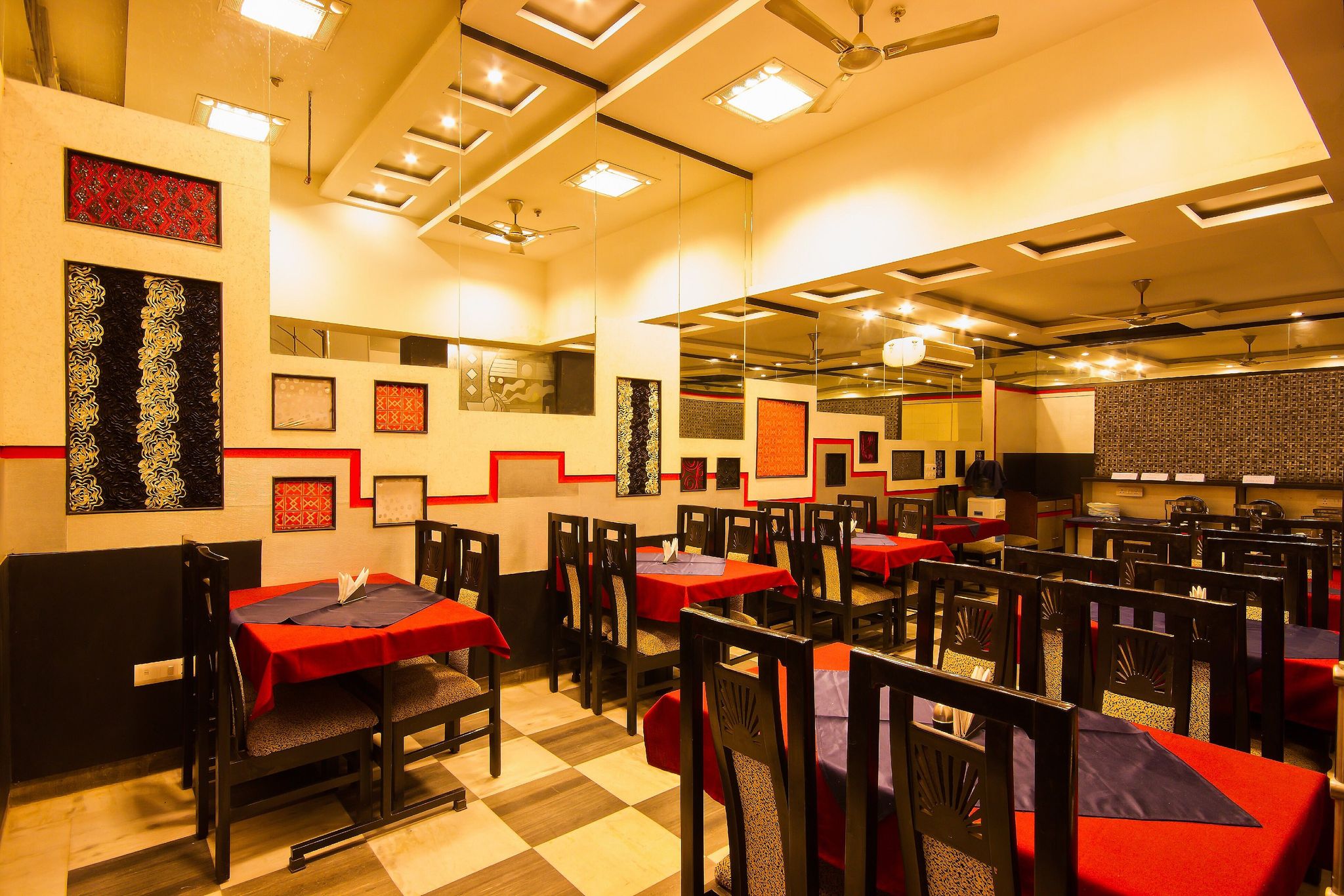 undefined Hotel Suncourt Corporate 4