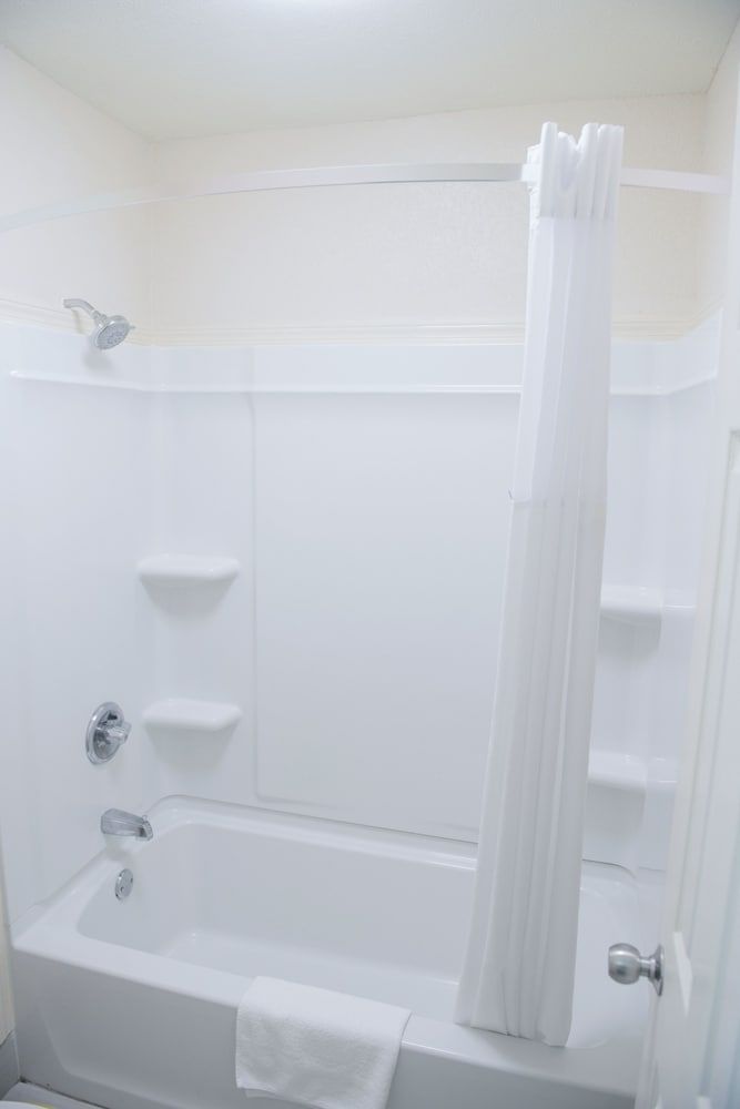 Suite, 1 Bedroom, Non Smoking (1 King and Queen Bed, Pet-Friendly)