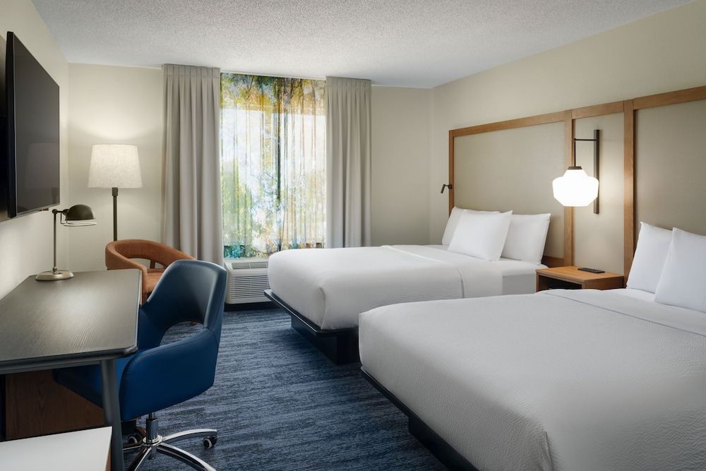Room, 2 Queen Beds, Non Smoking