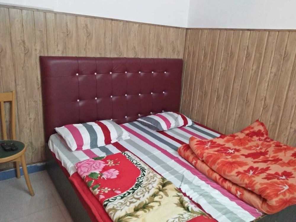 undefined Hotel Galaxy, Lansdowne 4