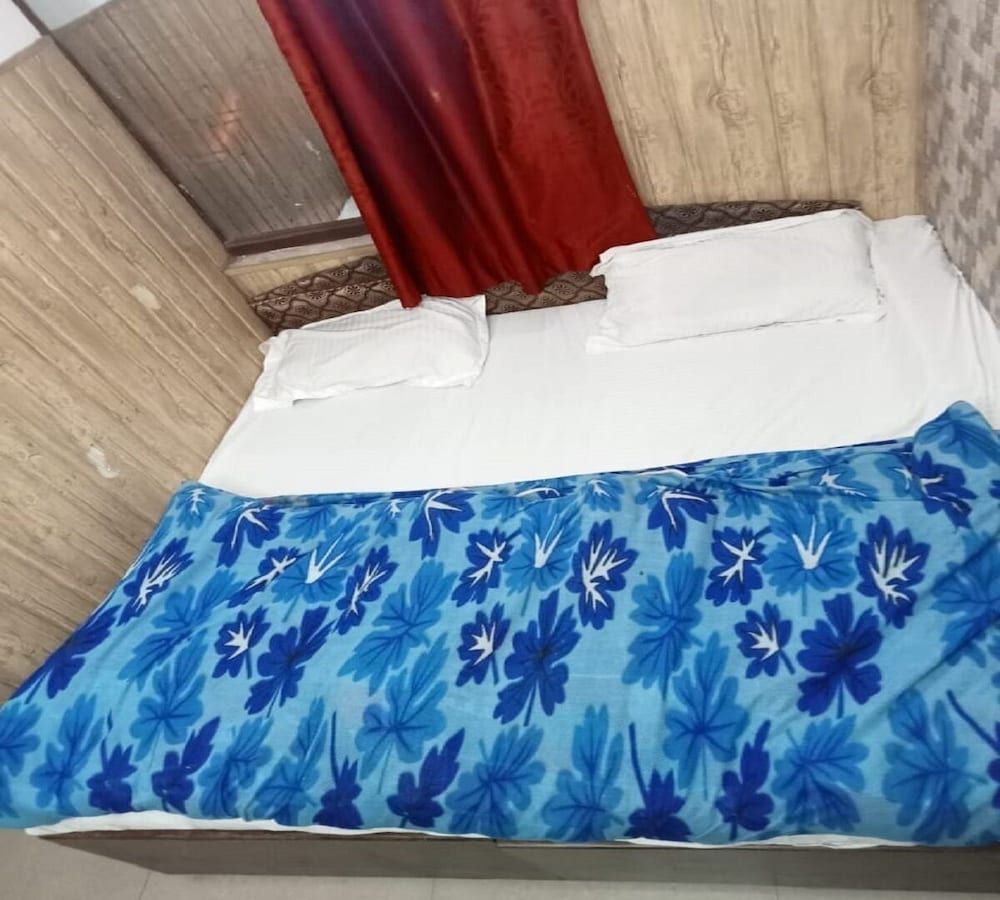 undefined Hotel Galaxy, Lansdowne 5