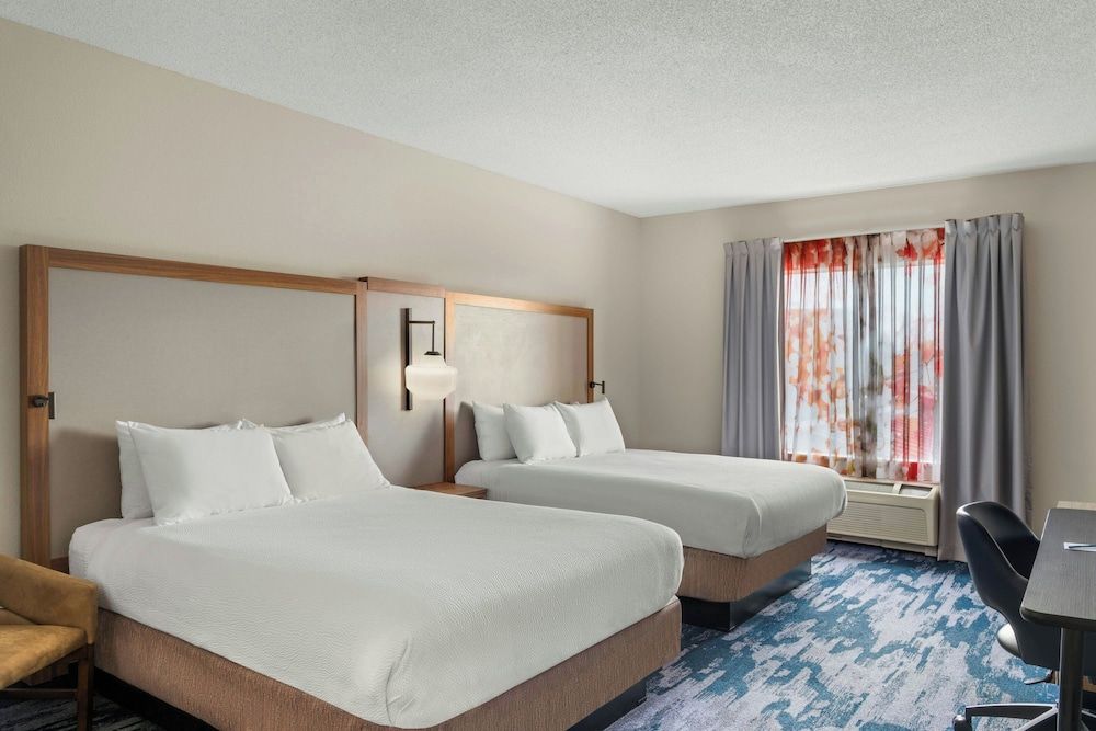 Room, 2 Queen Beds, Non Smoking