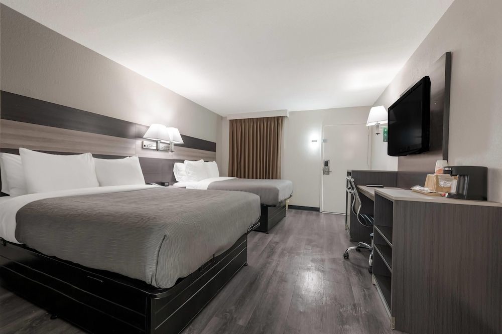 Quality Inn Gadsden – Attalla Room, 2 Double Beds, Accessible, Non Smoking