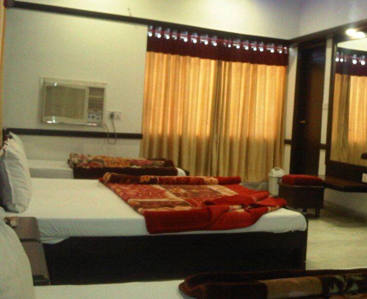 A/C Sofa Cum Bed Room