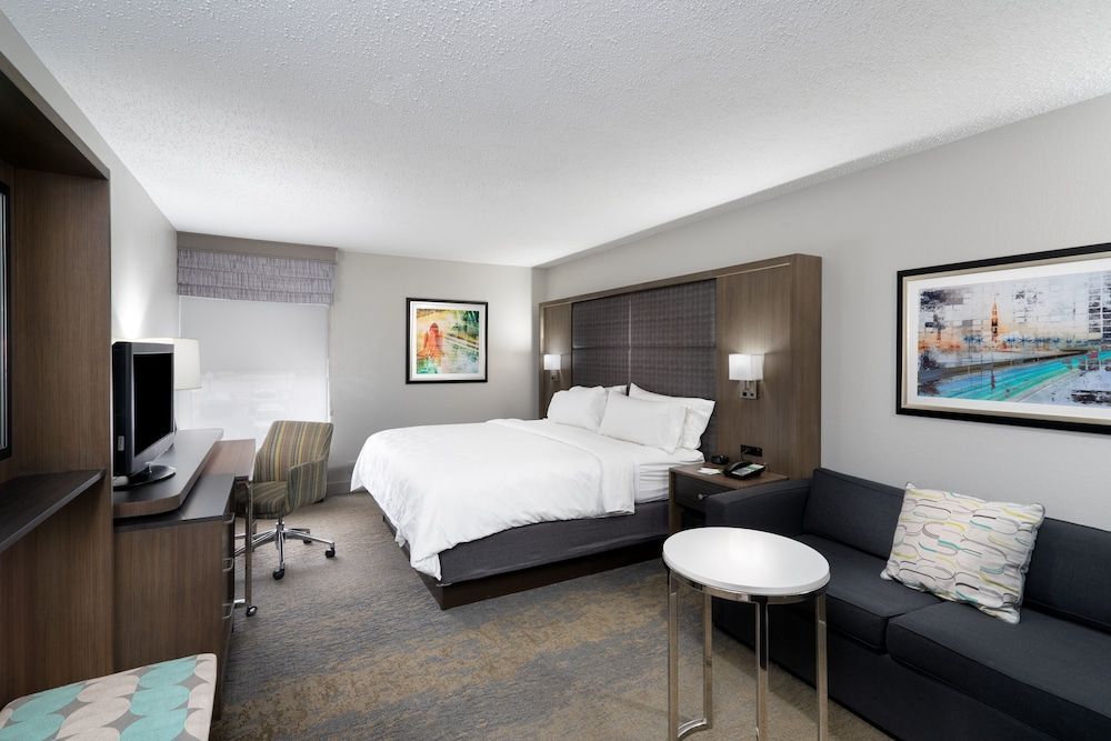 Standard Room, 1 King Bed