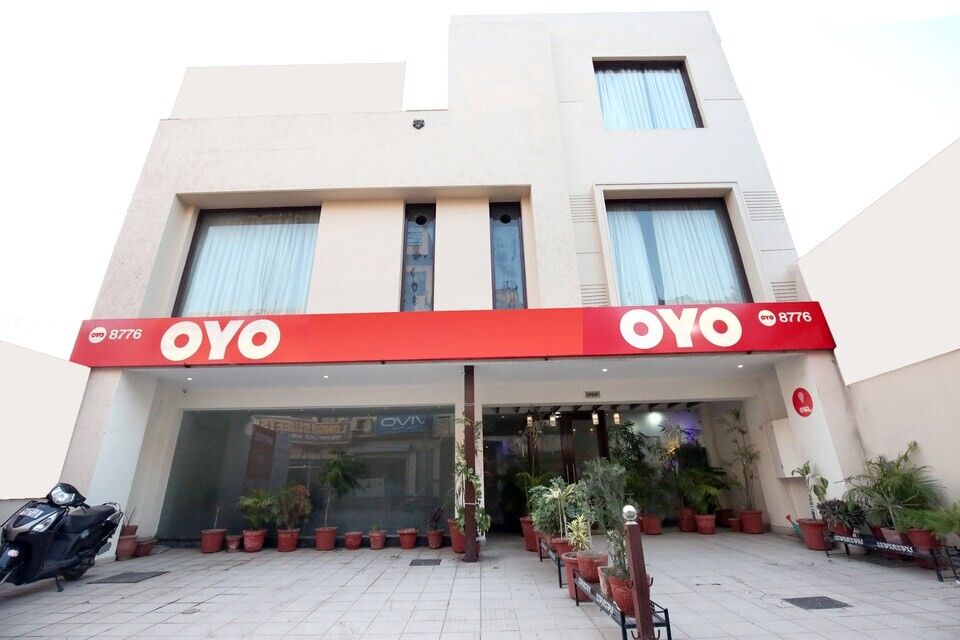 Townhouse Zirakpur Bus Stand Formerly Hotel Citi Inn