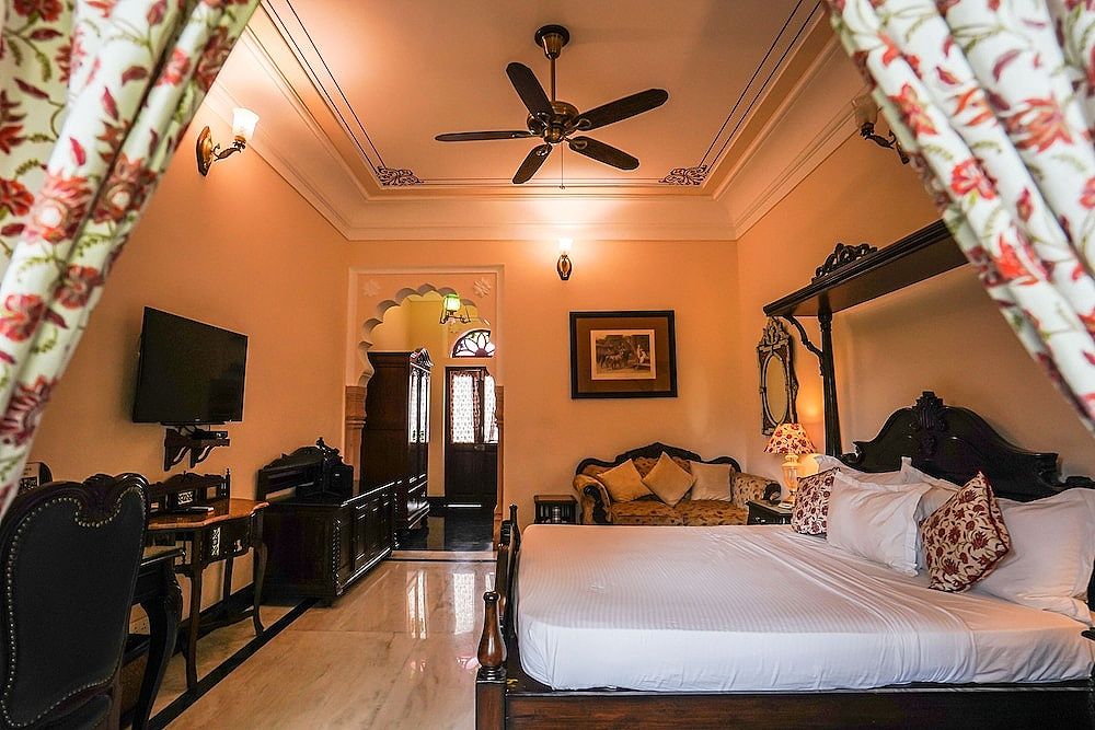 Khas Bagh Deluxe Double Room