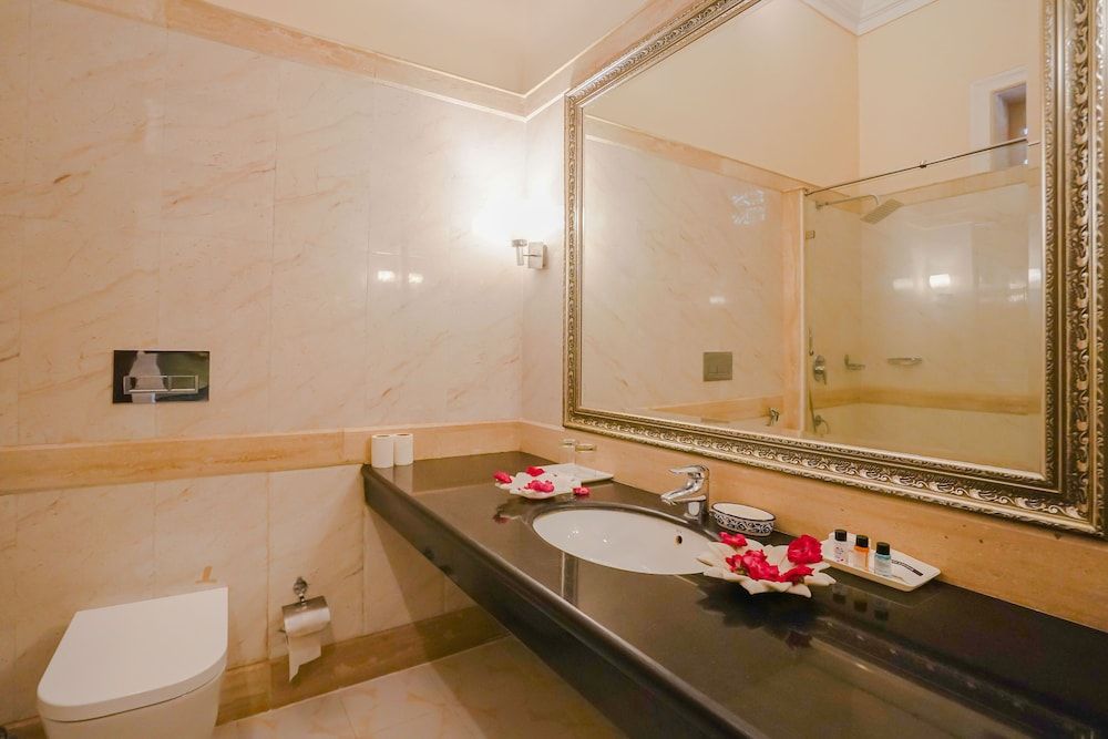 Khas Bagh Deluxe Double Room 15