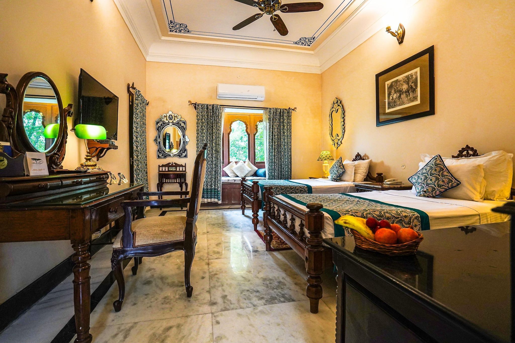 Khas Bagh Deluxe Double Room 17