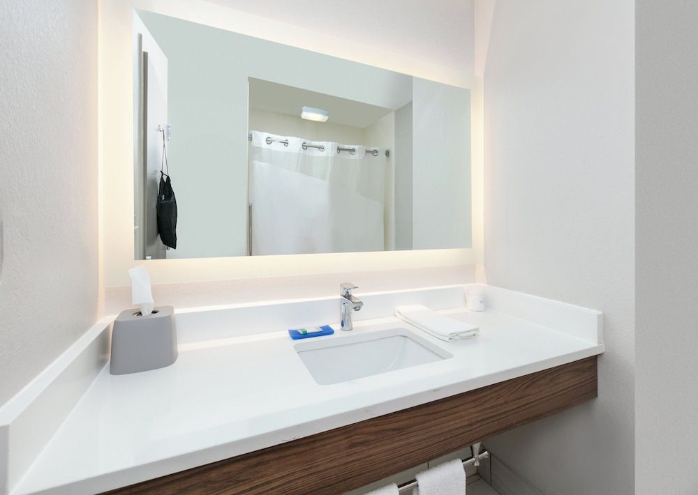 Standard Room, 1 King Bed, Accessible (Comm, Mobil Tub)