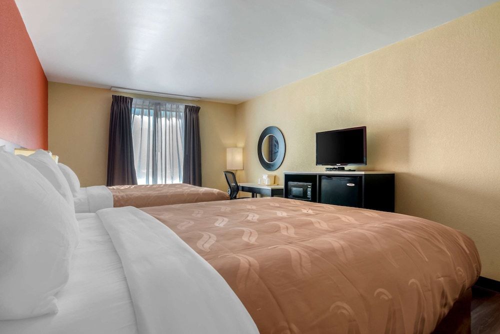 Standard Room, 2 Queen Beds, Non Smoking (First Floor)