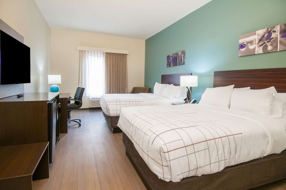 Standard Room, 2 Queen Beds, Non Smoking
