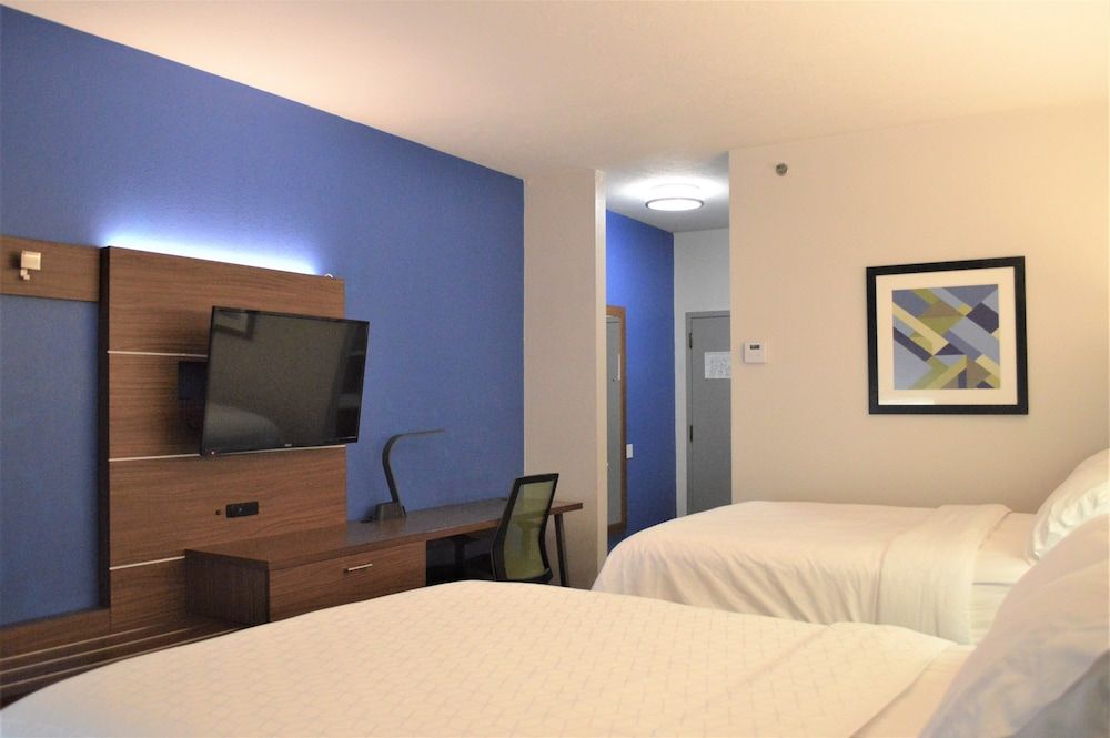 Standard Room, 2 Queen Beds