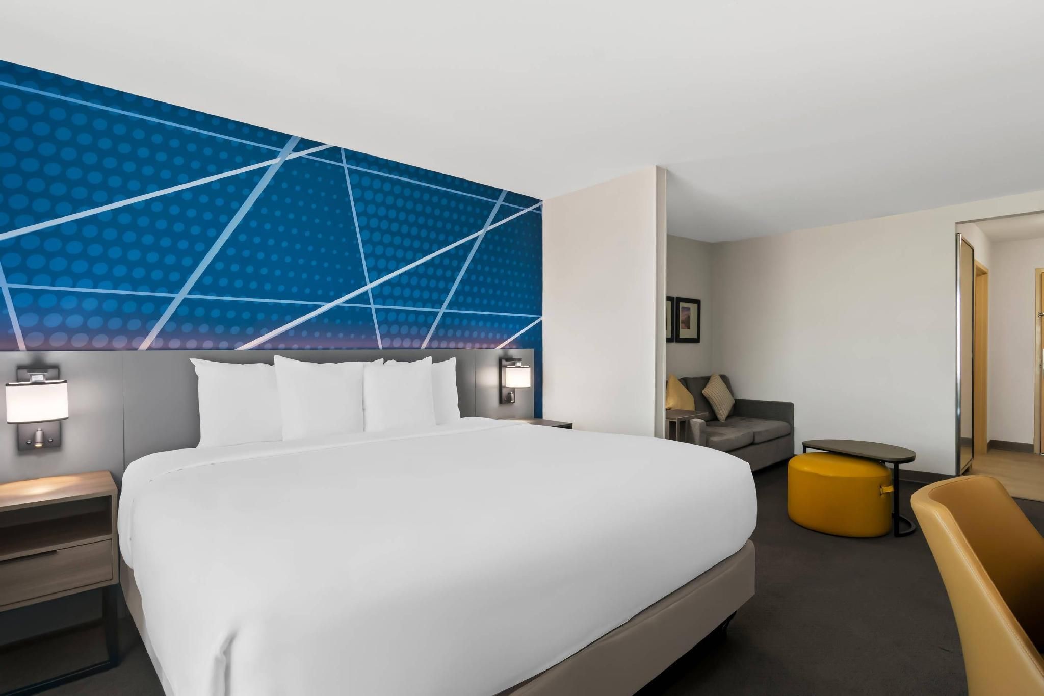 1 Bedroom Suite
