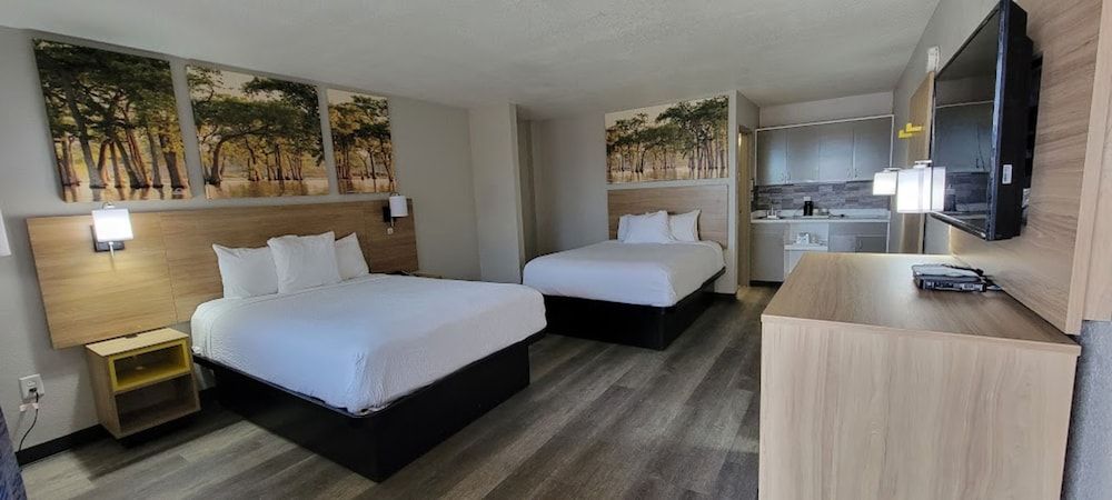 Room, 2 Queen Beds, Non Smoking (Efficiency)