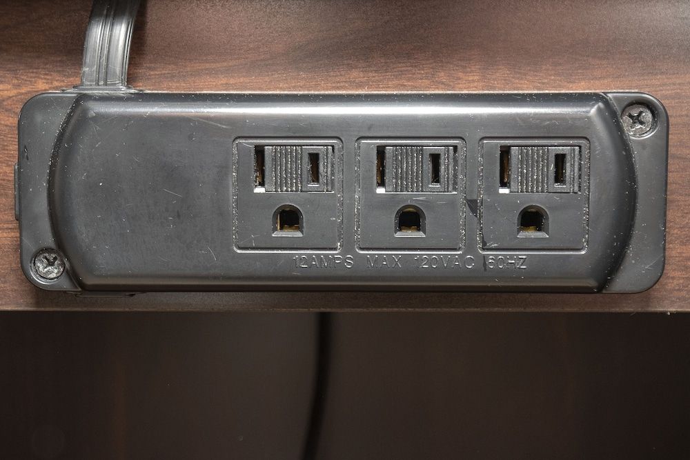 Red Roof Inn Fort Smith Downtown Deluxe Room, 1 King Bed, Smoking 5