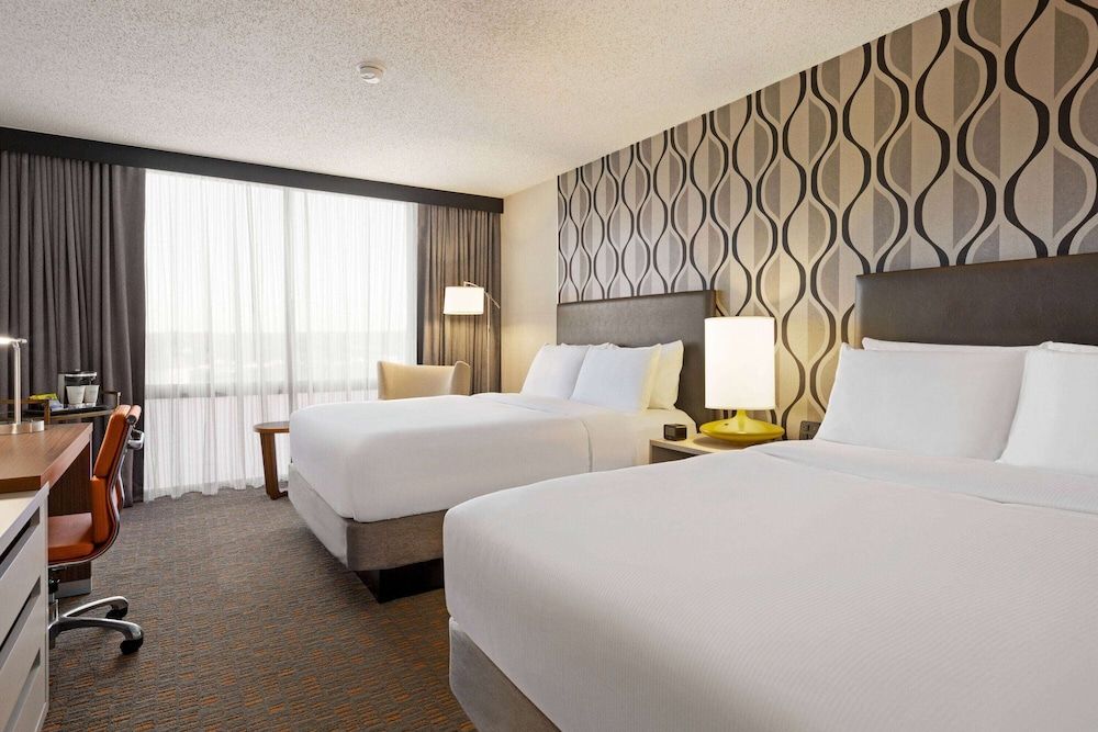 Room, 2 Queen Beds, Accessible (Mobility,Hearing,Tub w/Grab Bars)