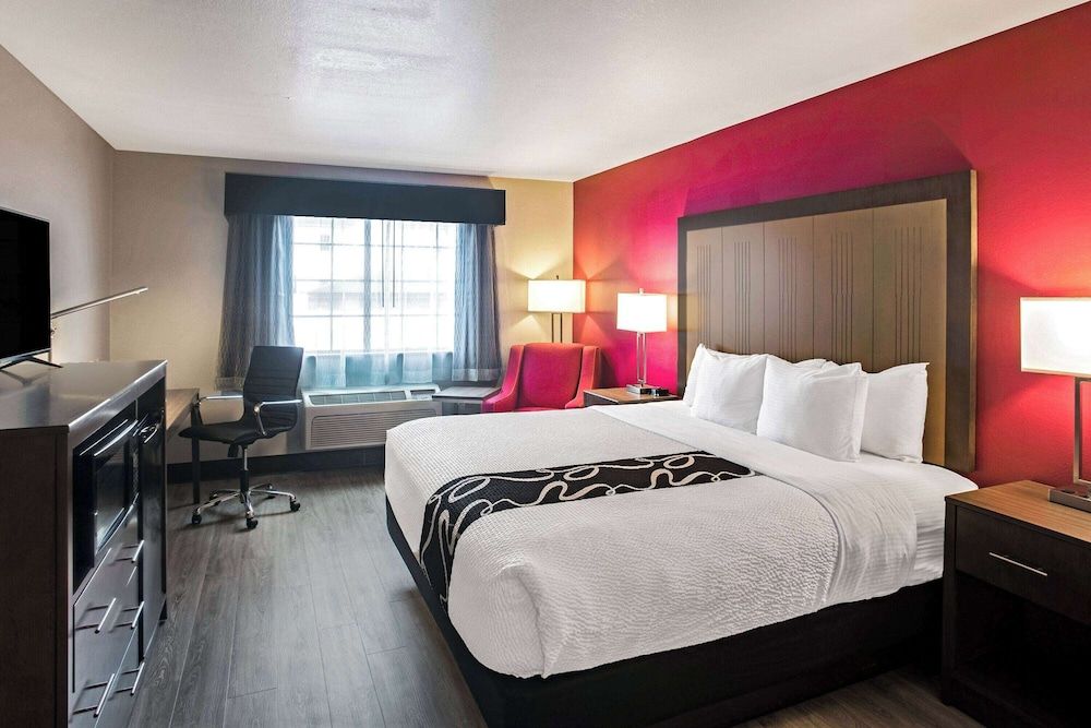 Room, 1 King Bed, Non Smoking