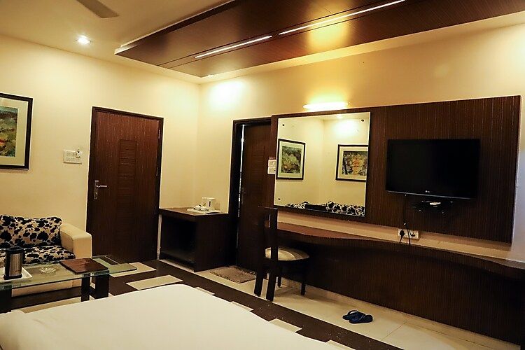 undefined Hotel Vijan Palace 9