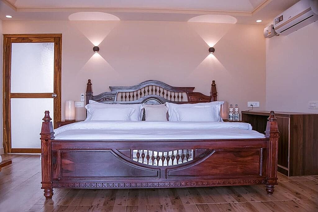 The Bay Agonda Resort River Bank Deluxe Room 2