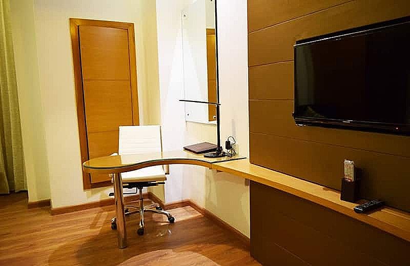 Royal Vitana Deluxe Room 10