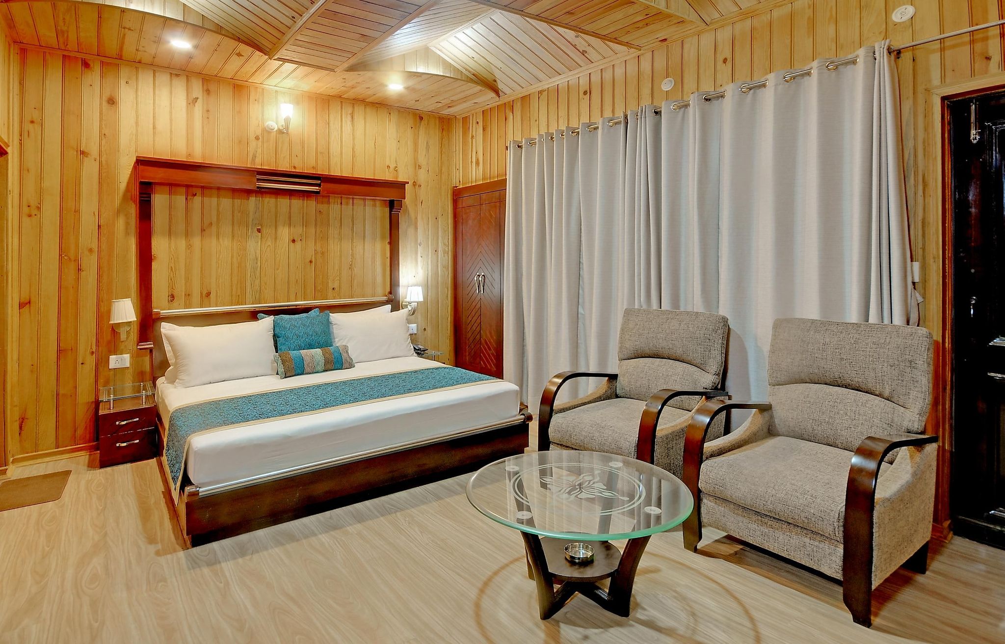 Ojaswi Family Suite