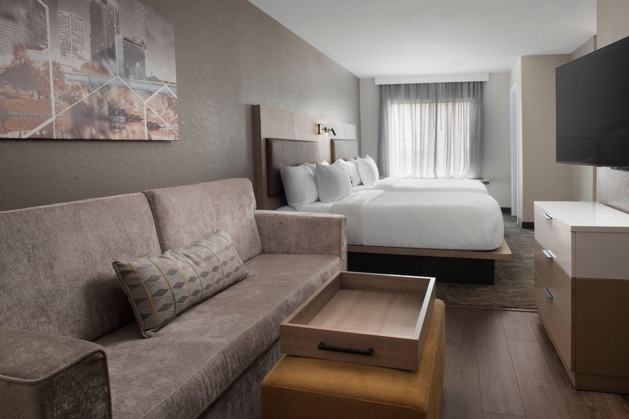 Suite, 2 Queen Beds, Sofa bed, Mobility Accessible with Roll-In Shower, Mobility Accessible with Bathtub, Hearing Accessible
