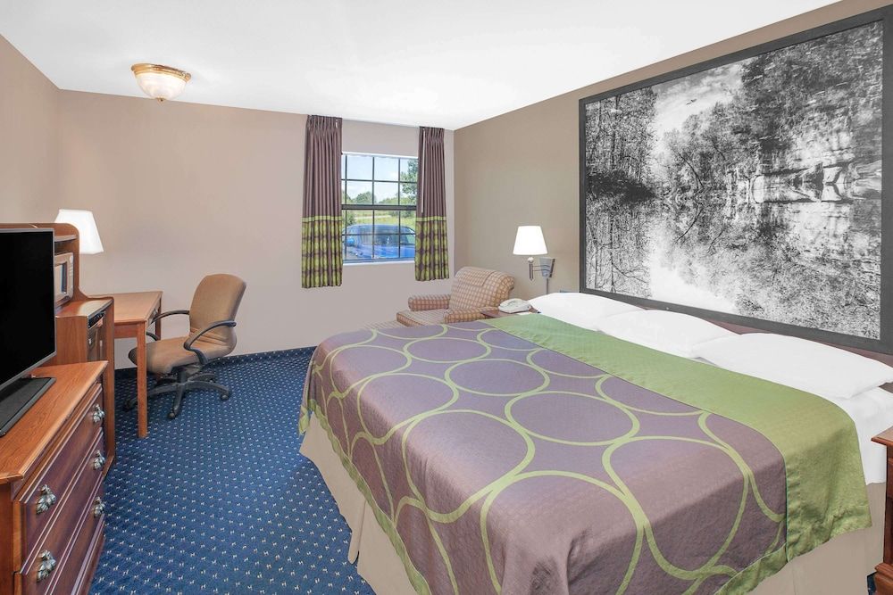 Standard Room, 1 King Bed, Accessible